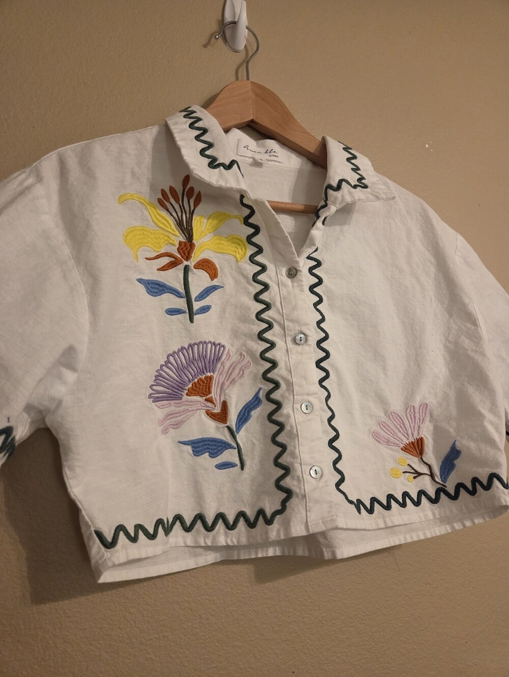 AMABLE By Mable White Linen Blend Multi Floral Embroidered Rickrack Crop Top S - Picture 4 of 12